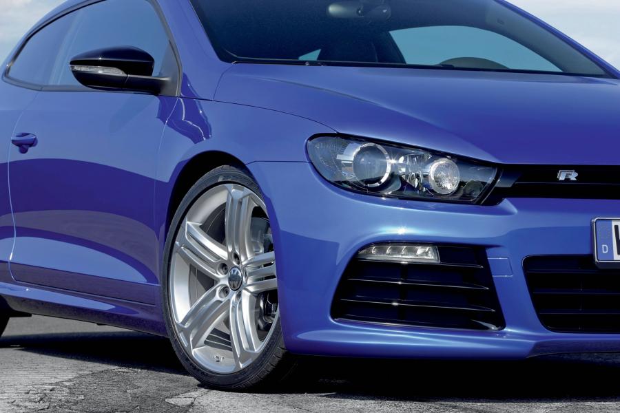  Volkswagen Scirocco R 2009 года  (фото 12 из 22)